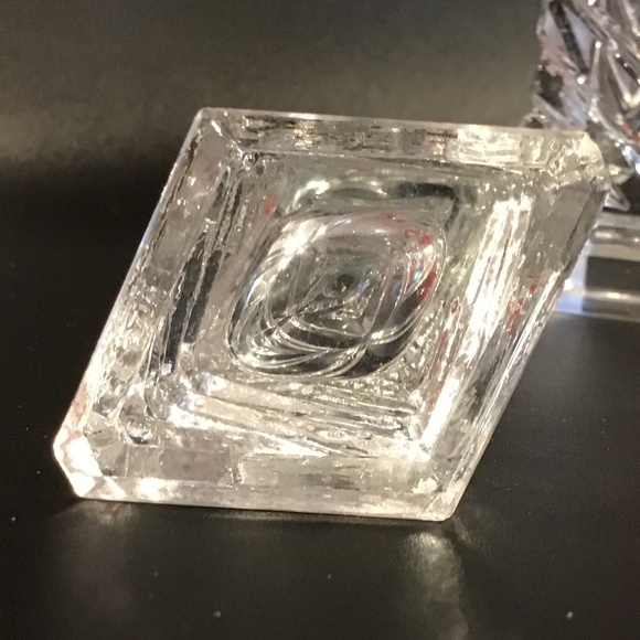 Vintage Clear Cut Glass Salt & Pepper Shakers Set 4 3/4” Tall - Picture 6 of 15